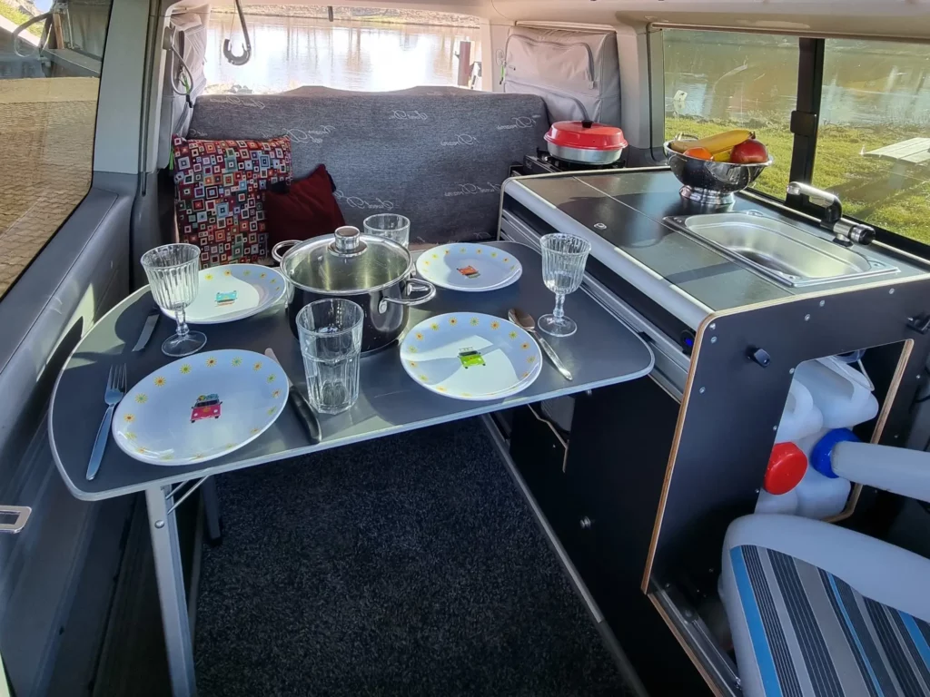 VW t5 t6 Küchenblock mit California Tisch